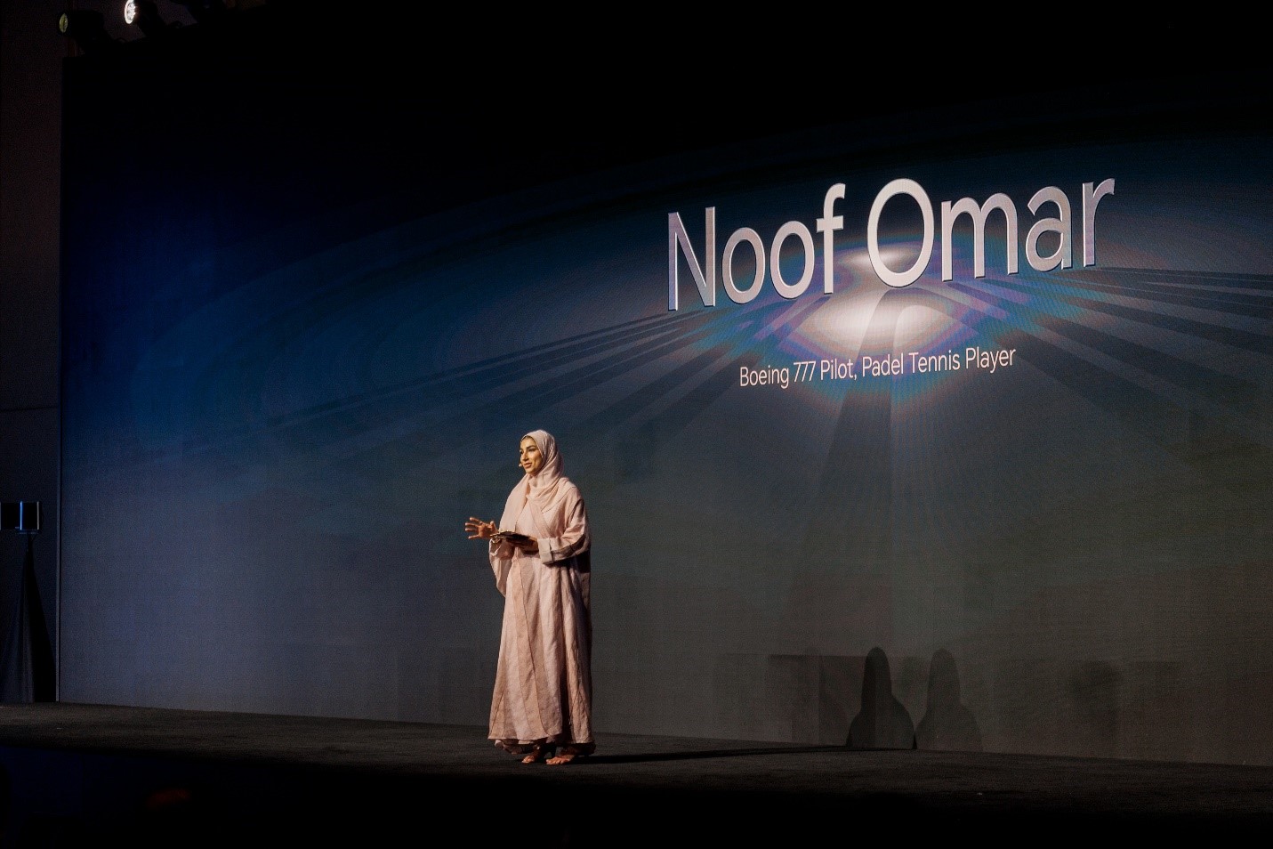 HONOR Introduces HONOR Magic V5 Foldable at a Premium Regional Event in Dubai