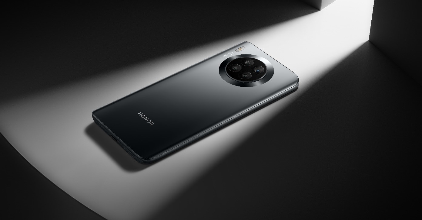 Дари любимым внимание и HONOR.Три подарка HONOR, которые обрадуют любого.