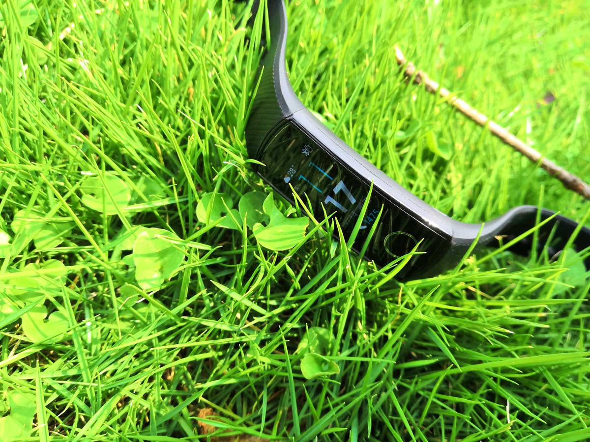 【荣耀少年】超高性价的荣耀手环4开局火爆都是因为…