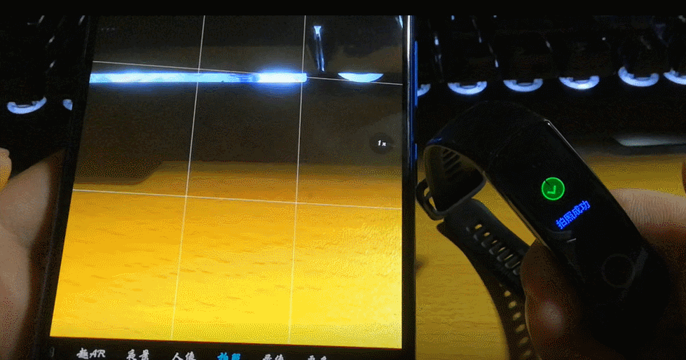 【荣耀少年】超高性价的荣耀手环4开局火爆都是因为…