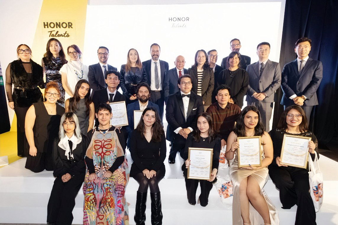 AI焕新艺术,科技赋能青年 2