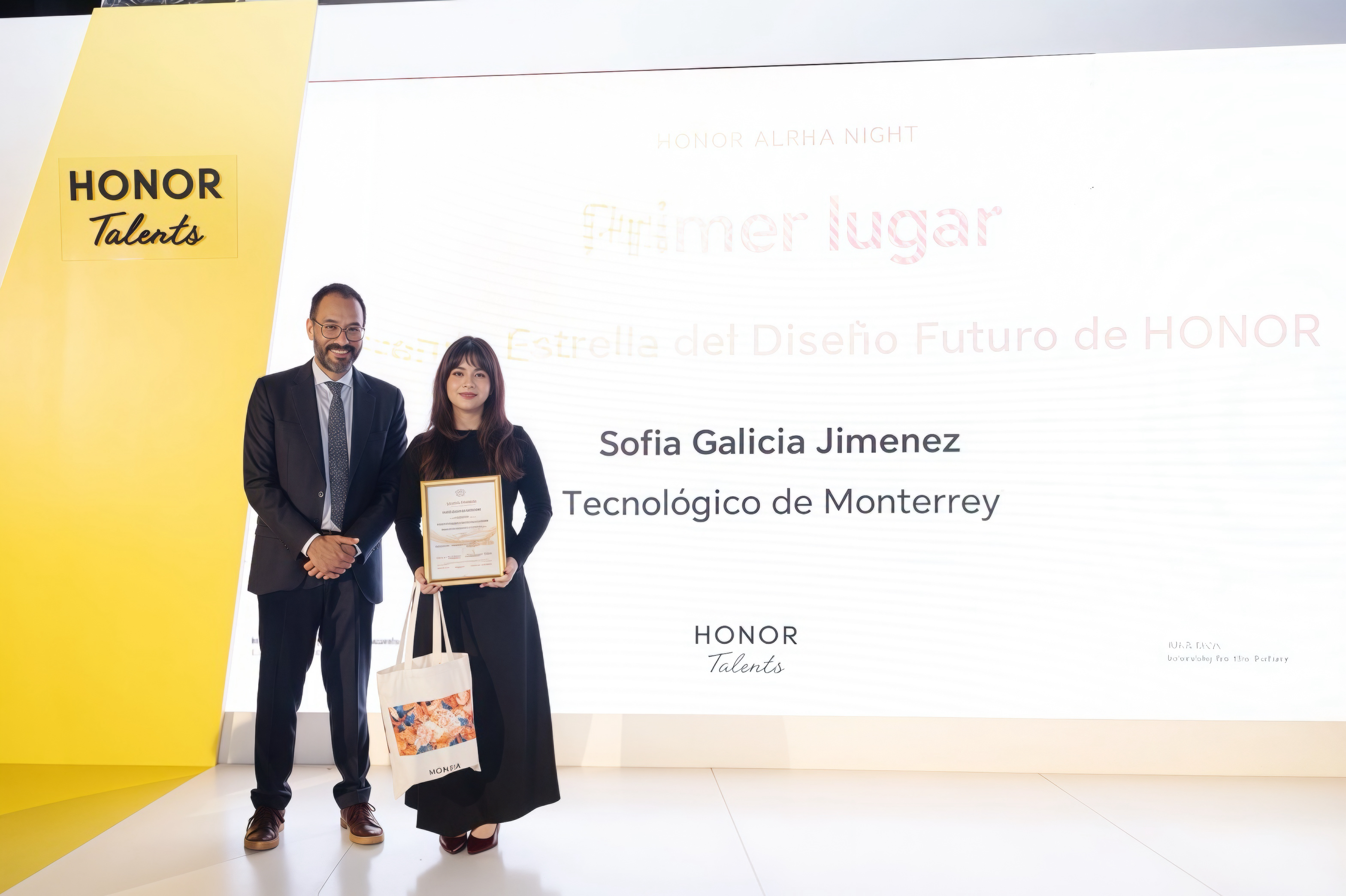 AI焕新艺术,科技赋能青年 3