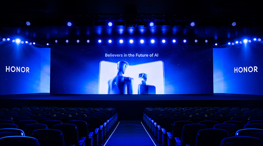 以改变领AI风气之先：荣耀创造性AI理念、突破性AI产品闪耀MWC 2026