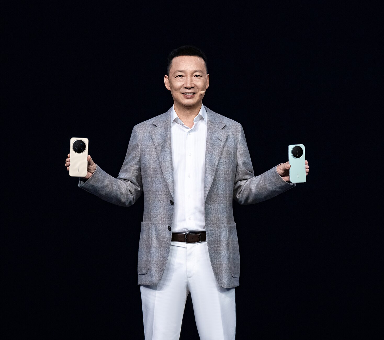 HONOR анонсировала новые смартфоны PORSCHE DESIGN HONOR Magic6 RSR и HONOR Magic6 Ultimate в Китае