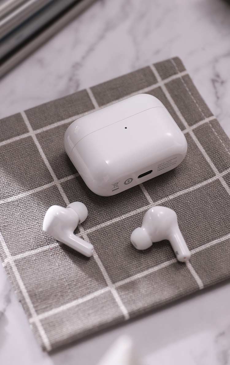 True Wireless Stereo Earbuds
