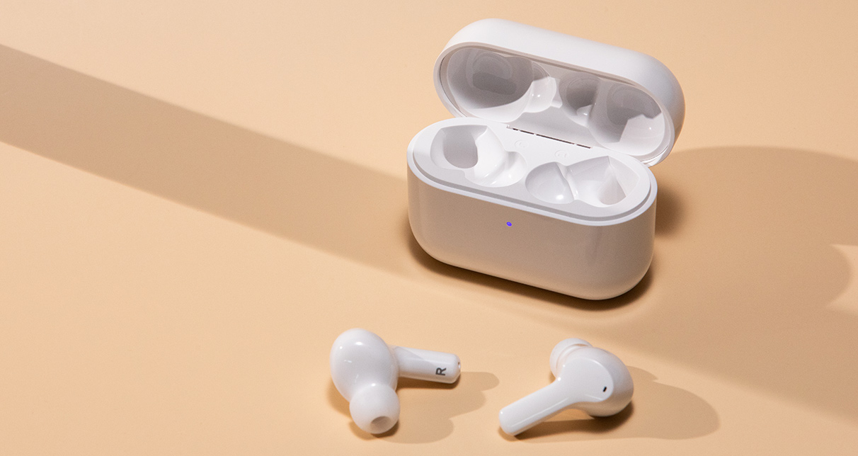 True Wireless Stereo Earbuds