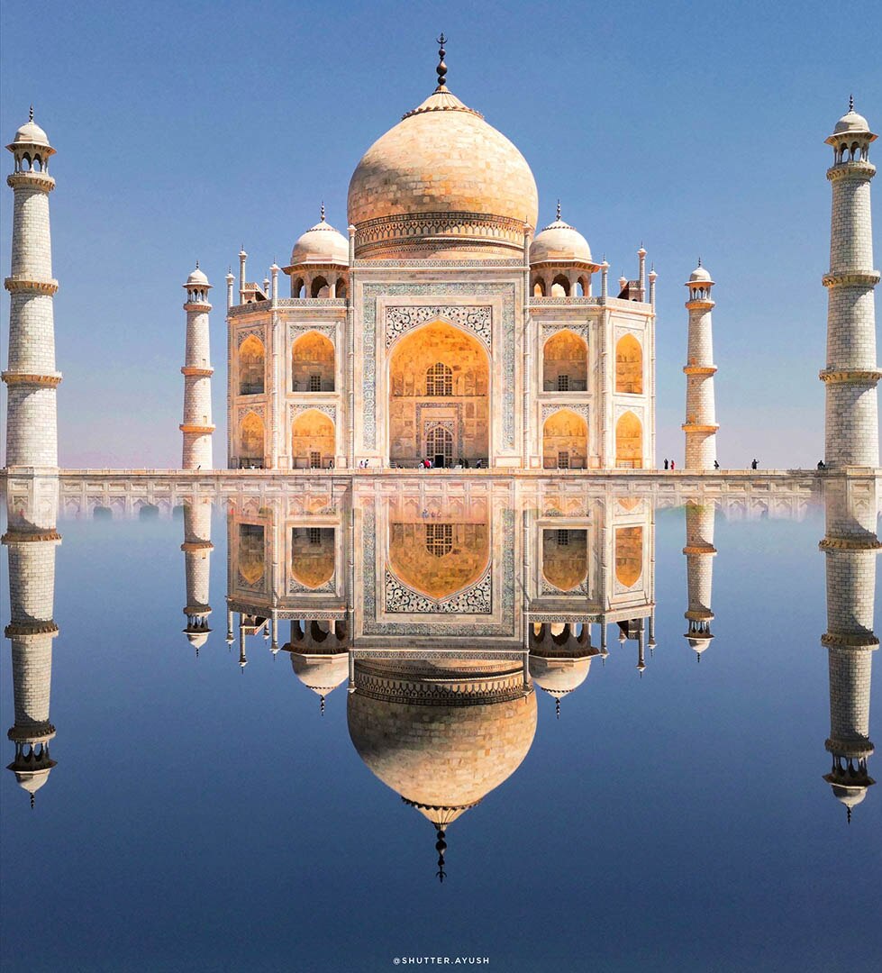 Taj Mahal the beauty of Agra