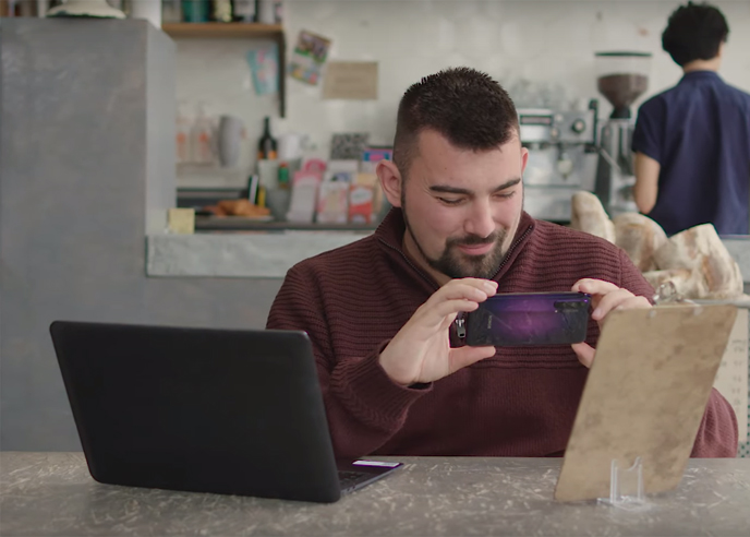 HONOR Empowers the Visually Impaired with the New Ai- Powered App “Pocketvision”