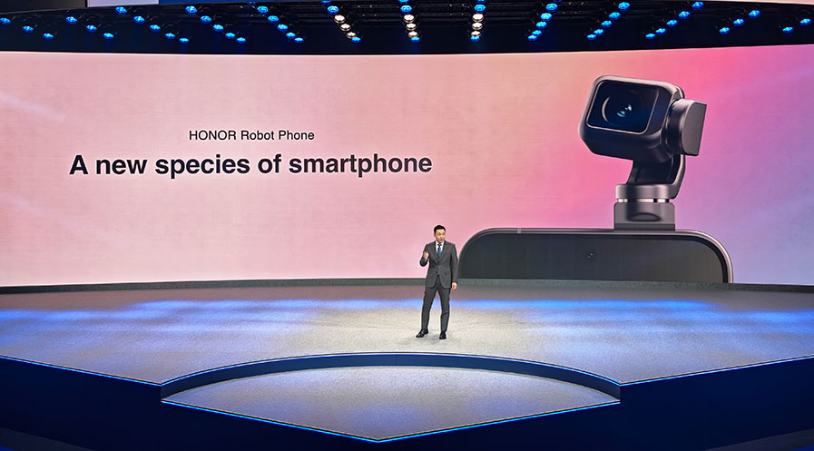 CEO Takes Center Stage at MWC 2026, While HONOR Praised for its Innovation and Integration of Intelligence