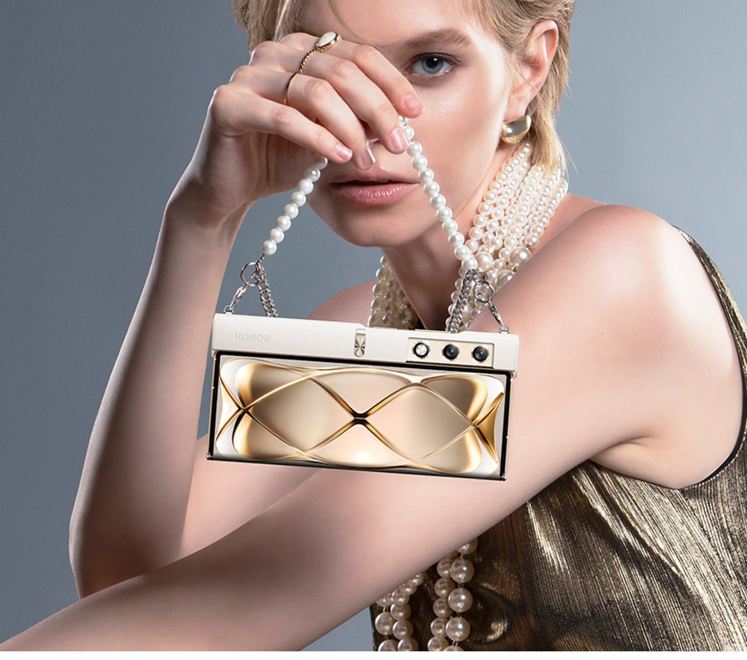 HONOR Memulai Debut HONOR V Purse di Tiongkok