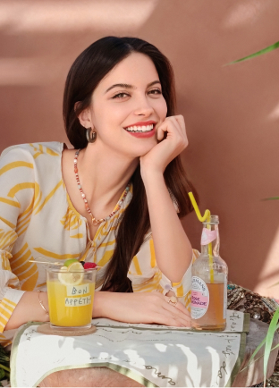 Gran almacenamiento de 256GB. Años de increíbles recuerdos. 20