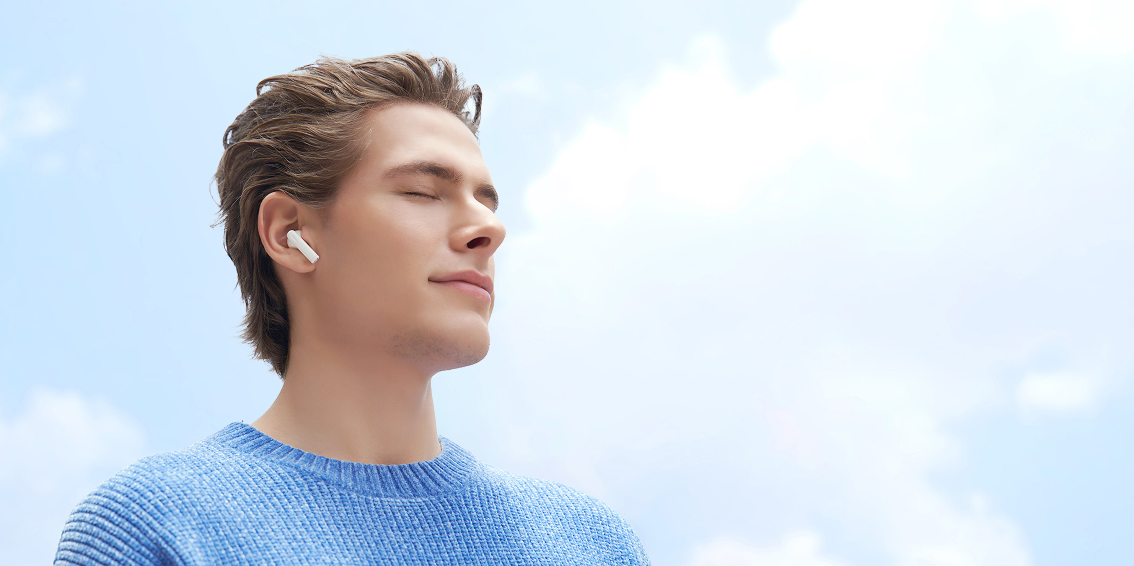 Pemakaian Dalam Telinga Sepenuhnya Ringan dan Selesa