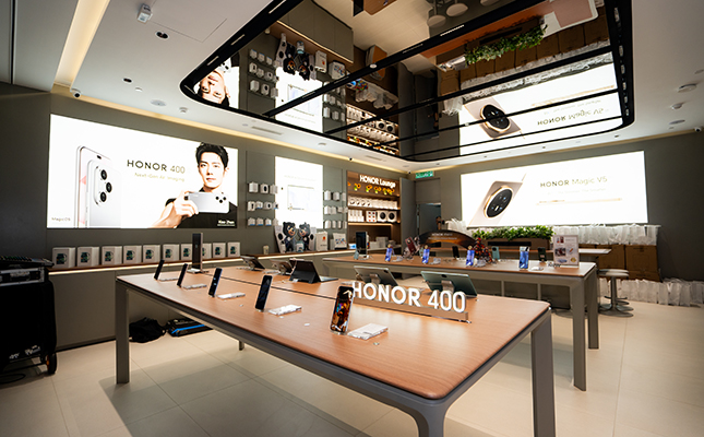 HONOR EXPERIENCE STORE_ONE UTAMA MALL