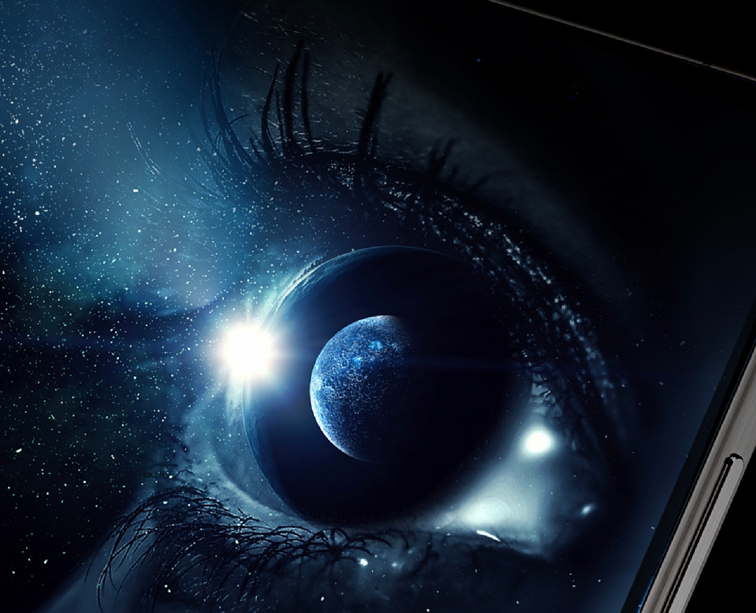 Advanced Eye Comfort Display Designed for All-Day Use