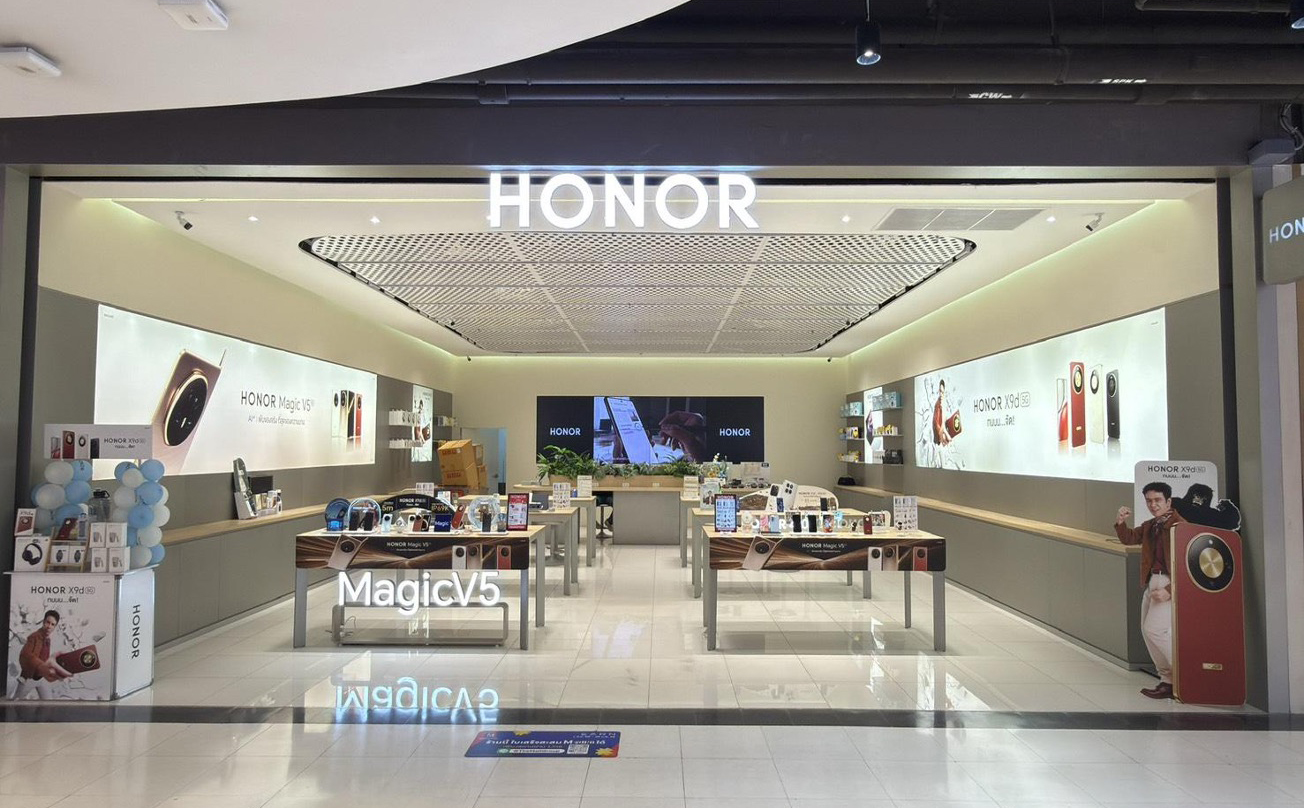 HES BY COM7 (THE MALL BANGKAPI BR:2340)